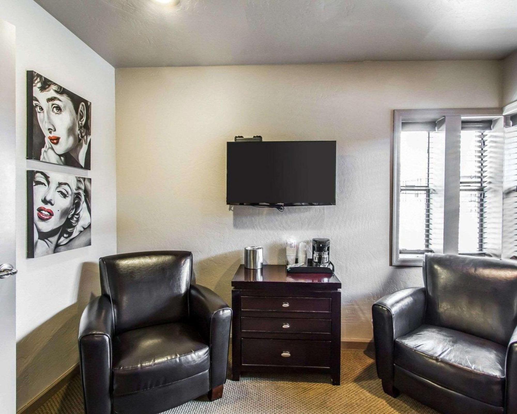 Rodeway Inn & Suites Williams Downtowner-Rte 66 Экстерьер фото