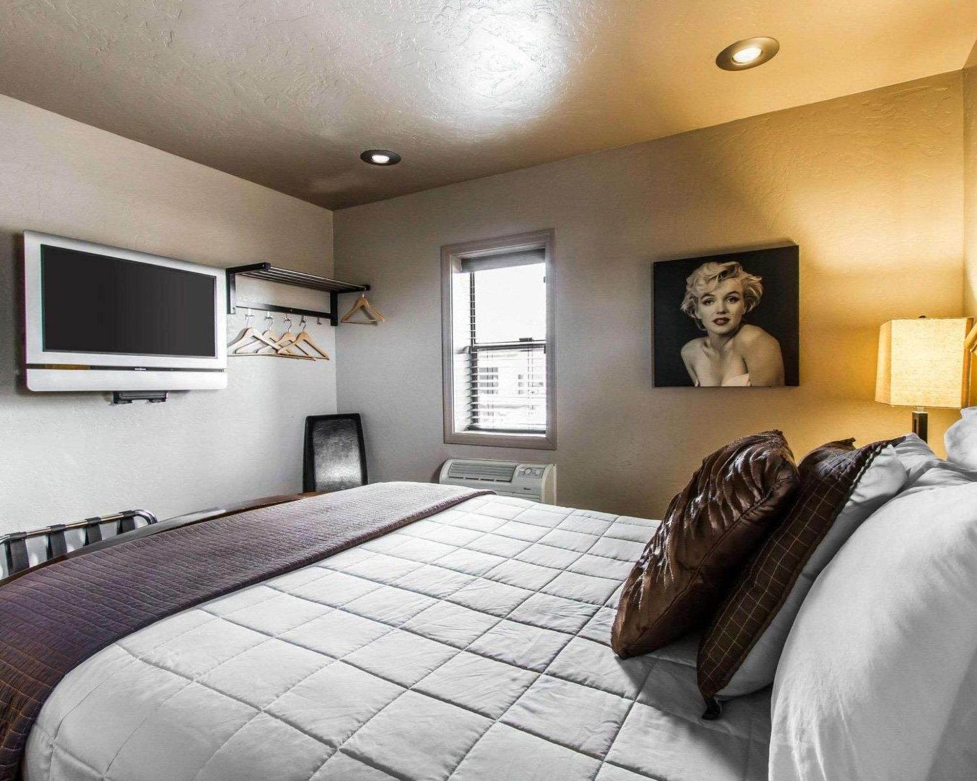 Rodeway Inn & Suites Williams Downtowner-Rte 66 Экстерьер фото