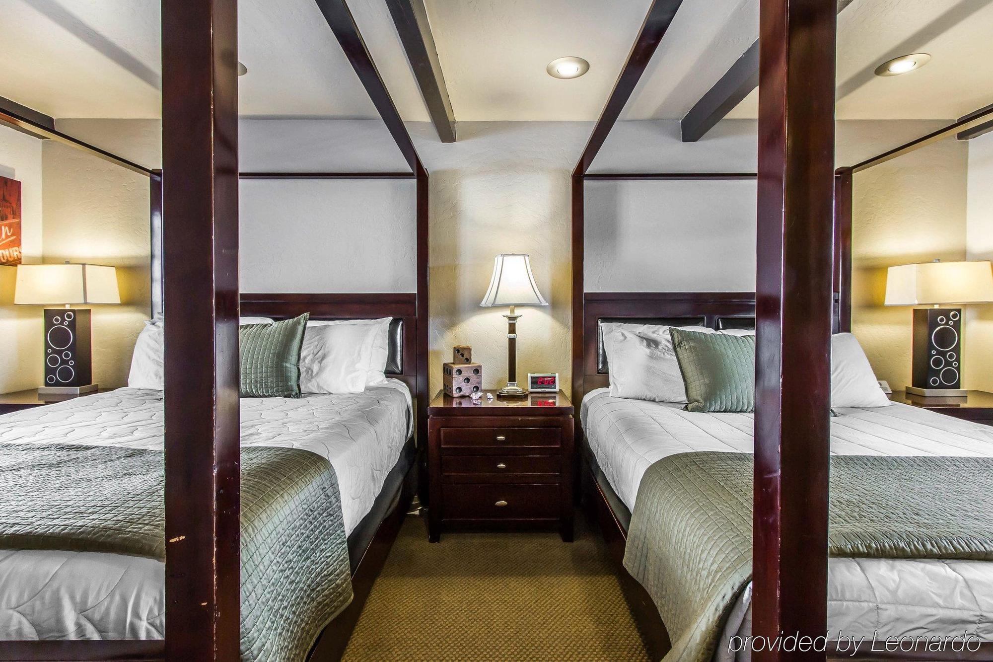 Rodeway Inn & Suites Williams Downtowner-Rte 66 Экстерьер фото