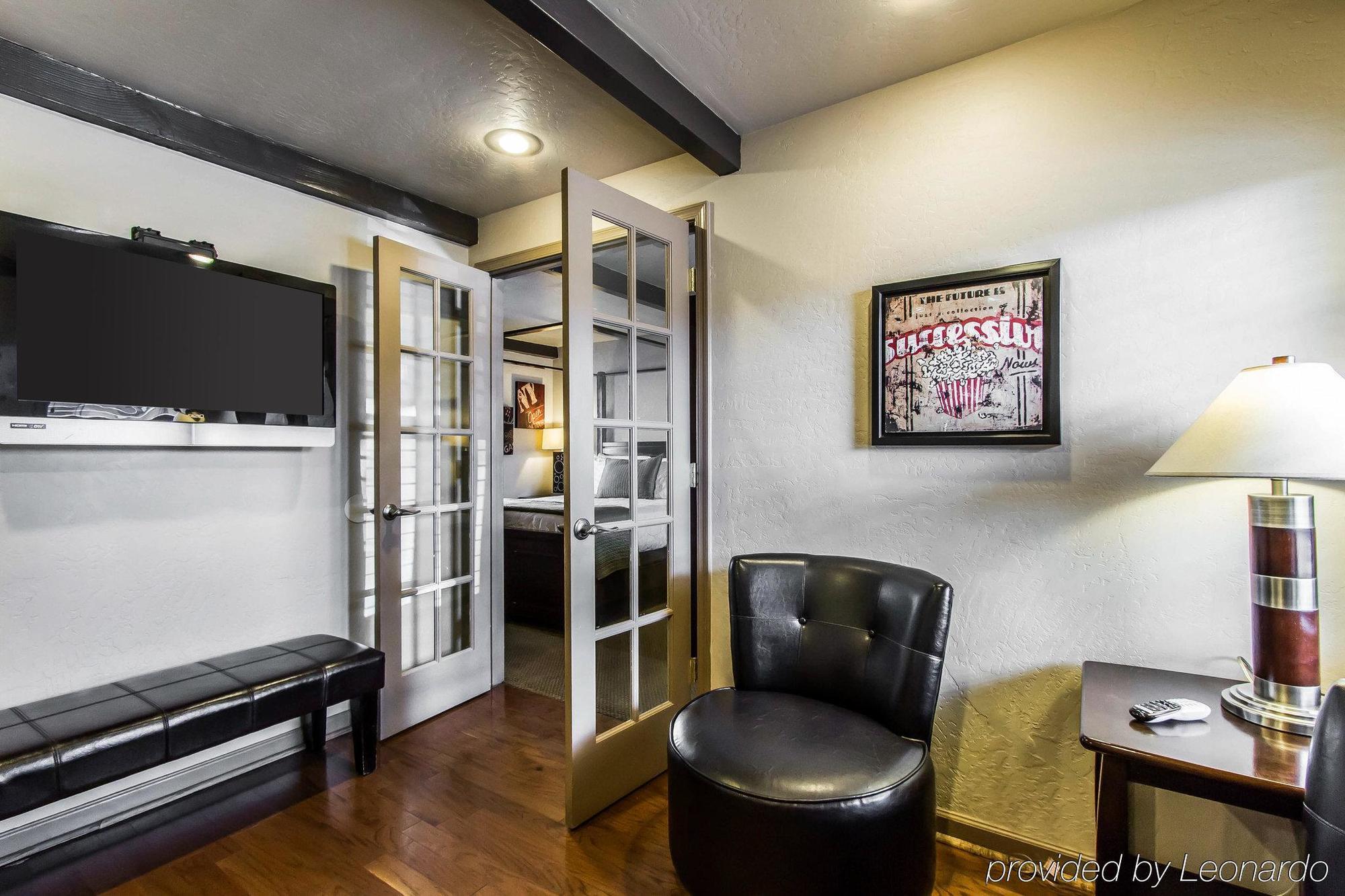 Rodeway Inn & Suites Williams Downtowner-Rte 66 Экстерьер фото