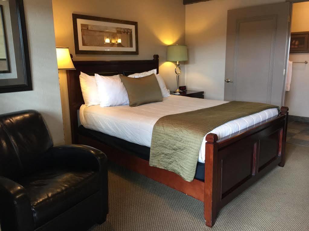 Rodeway Inn & Suites Williams Downtowner-Rte 66 Экстерьер фото